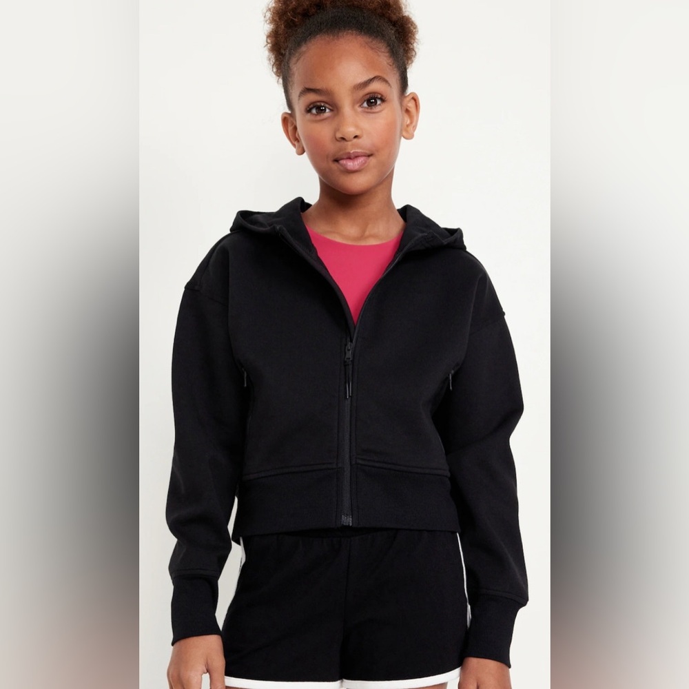 Girls Old Navy Black Dynamic Fleece size S (6-7)